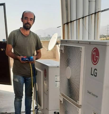 محمد حمیدی تعمیر کار و نصاب کولر گازی در استاده