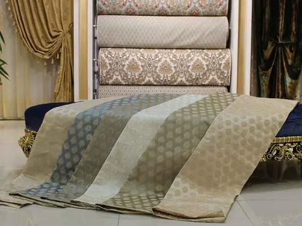 انتخاب رنگ و طرح پارچه مبل