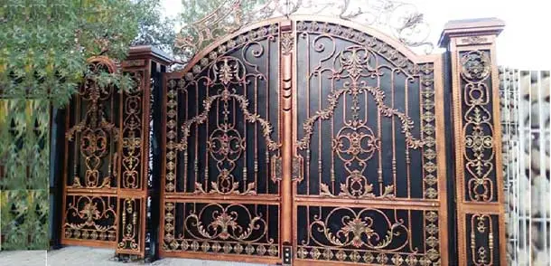رنگ مسی برای درب حیاط