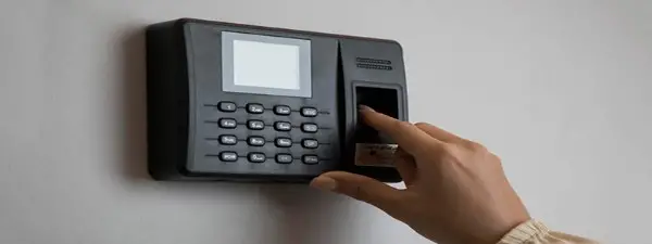 نحوه خروجی گرفتن از دستگاه حضور و غیاب