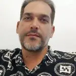 محسن محمودی احرار